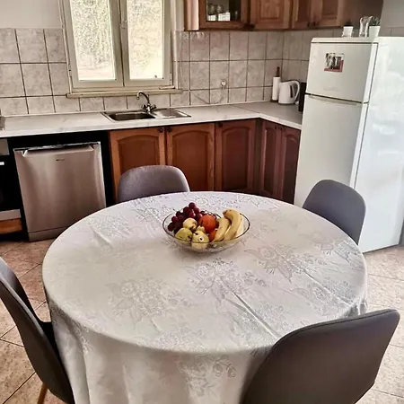 Дом отдыха House Ule 2 *