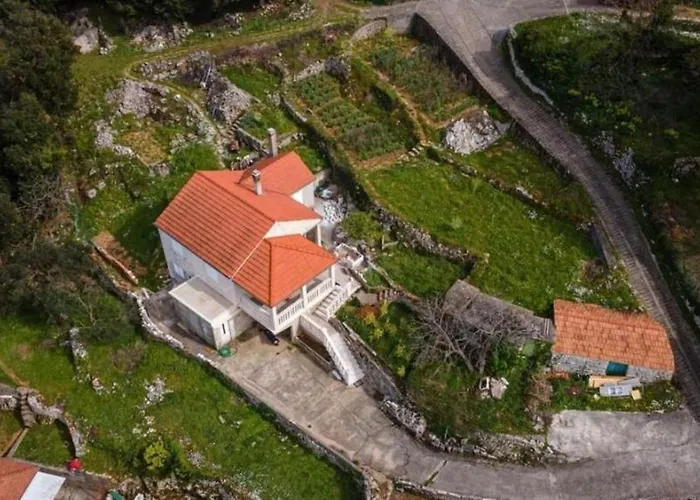 House Ule 2 Дом отдыха *