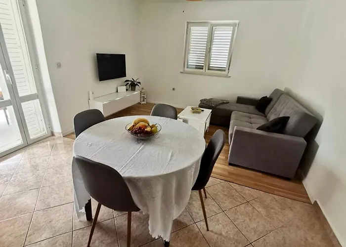 Дом отдыха House Ule 2 *