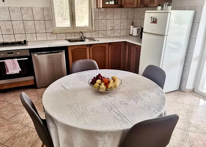 Дом отдыха House Ule 2 *